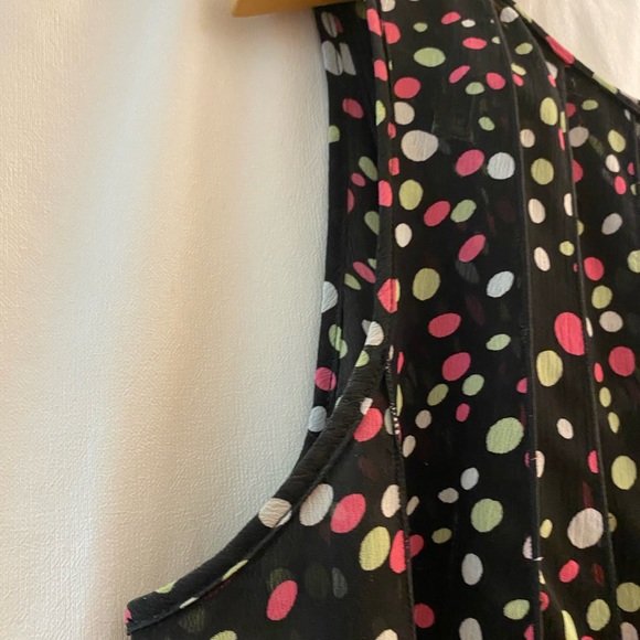 Classy Polka-Dot Dress (16) - Picture 5 of 14